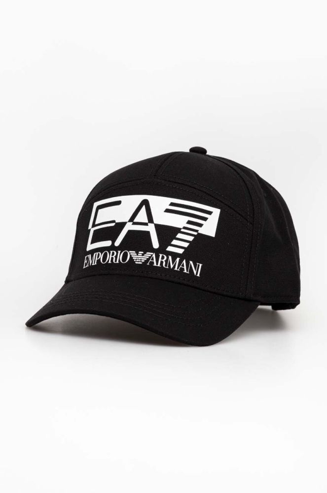 Бавовняна бейсболка EA7 Emporio Armani колір чорний з принтом (3588118)