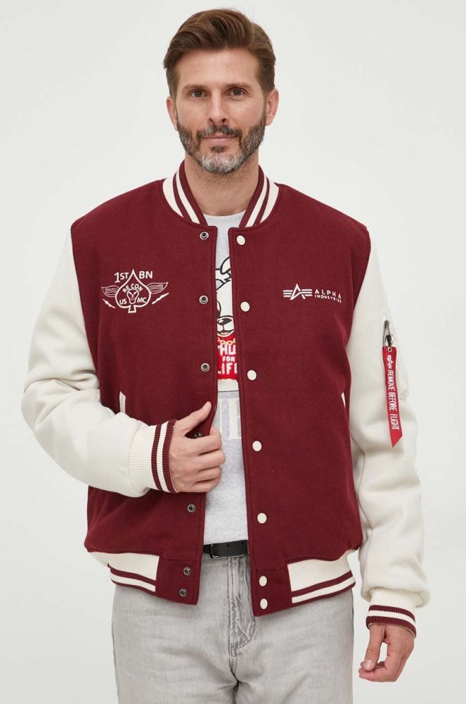 Куртка-бомбер Alpha Industries Varsity Air Force Jacket чоловіча колір бордовий перехідна