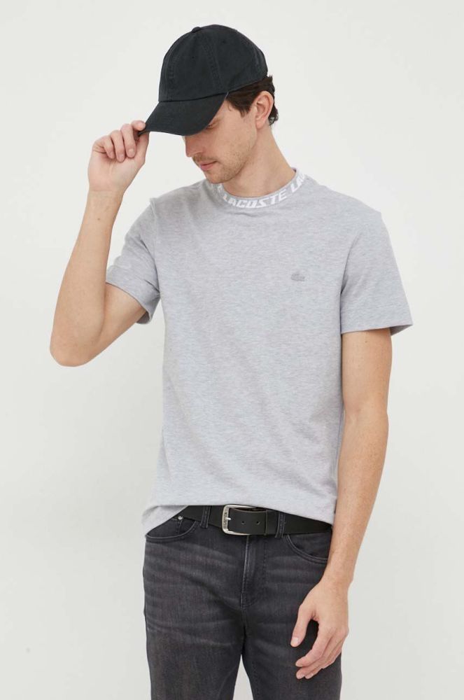 Футболка Lacoste чоловічий колір сірий з аплікацією