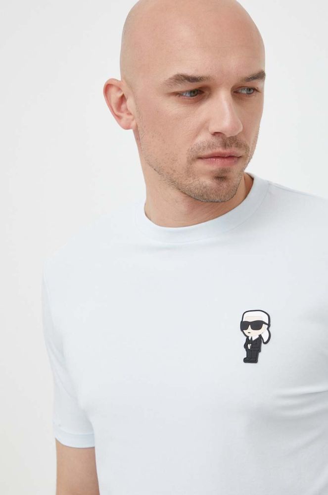 Футболка Karl Lagerfeld чоловічий з аплікацією колір блакитний (3242643)